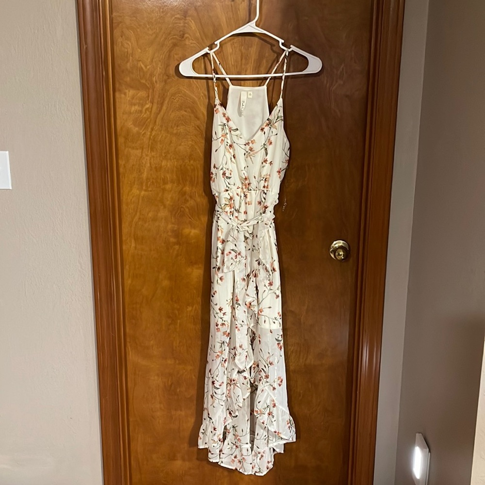 Women’s high-low dress